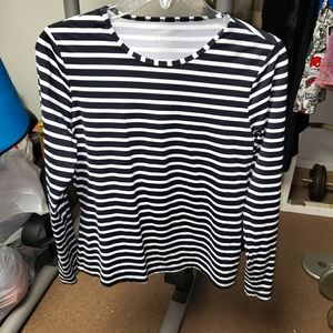 Lands End juniors size small long sleeve shirt emo